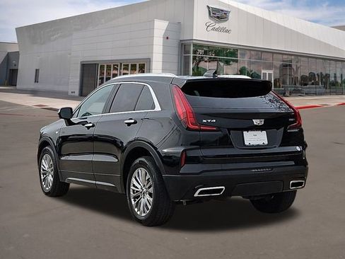 Certified 2025 Cadillac XT4 Premium Luxury image 4