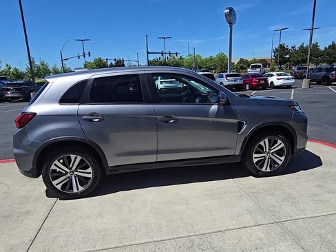 Used 2021 Mitsubishi Outlander Sport AWD image 5