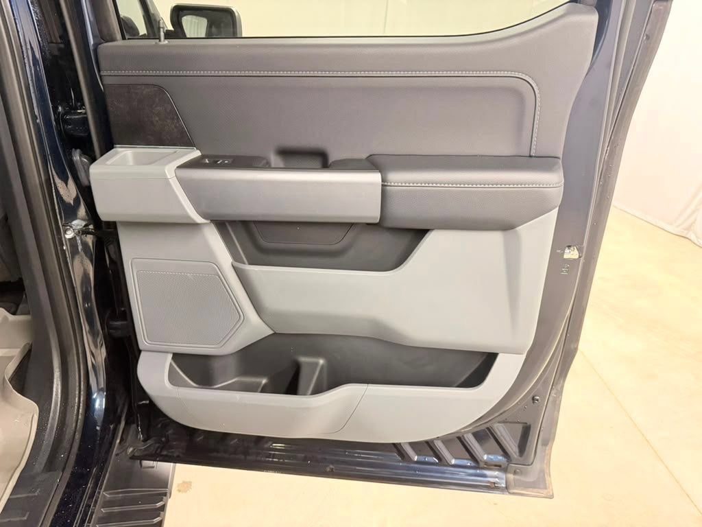 Used 2022 Ford F150 XLT w/ Equipment Group 301A Mid AWD/4WD image 39