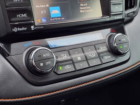 Used 2016 Toyota RAV4 SE image 24