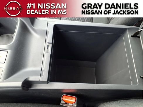 New 2026 Nissan Sentra SR w/ Floor Mat Package FWD image 20