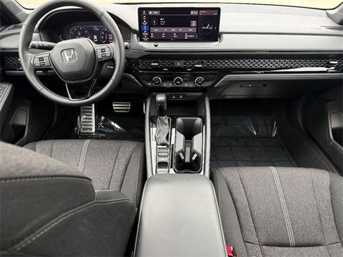 Used 2023 Honda Accord Sport image 11