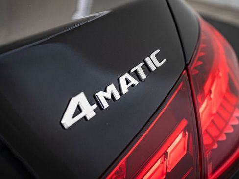 Certified 2025 Mercedes-Benz C 300 4MATIC Sedan image 9