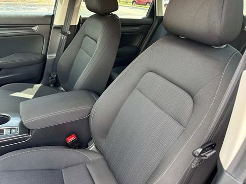Certified 2025 Honda Civic LX image 21