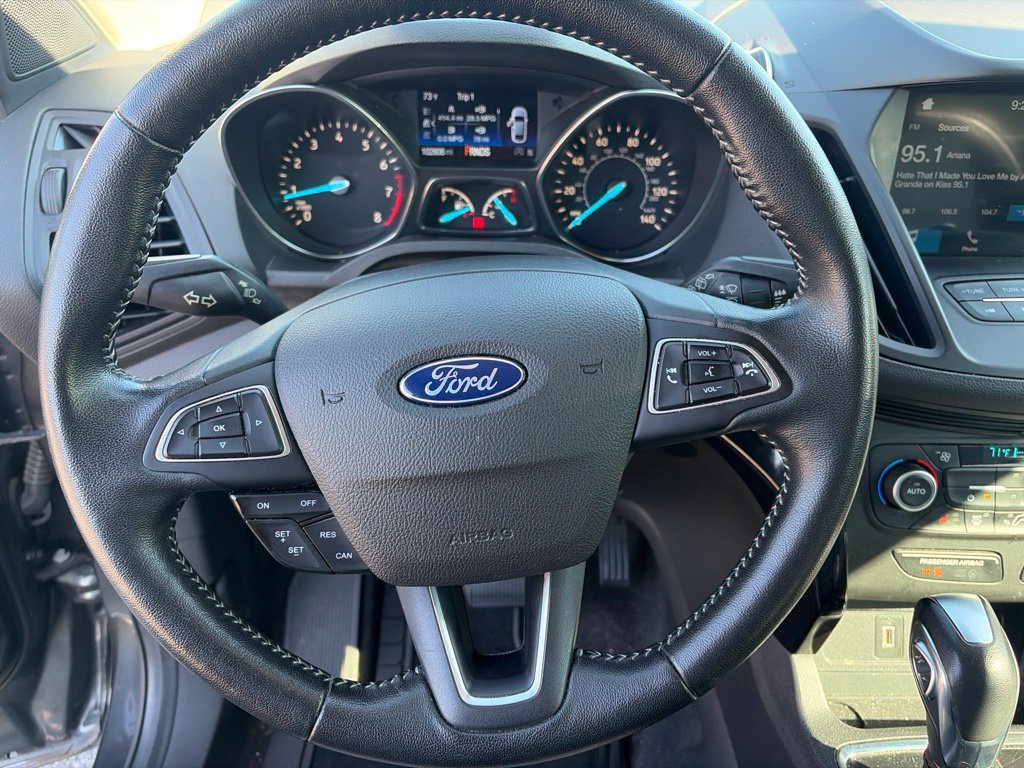 Used 2019 Ford Escape SEL FWD image 3