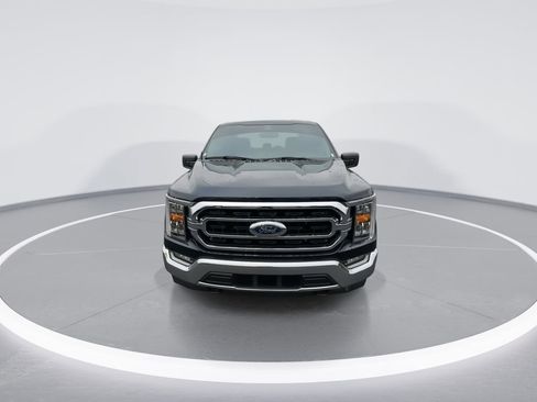 Used 2022 Ford F150 XLT w/ Equipment Group 302A High AWD/4WD image 3