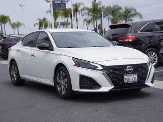 Used 2025 Nissan Altima 2.5 S FWD video 2