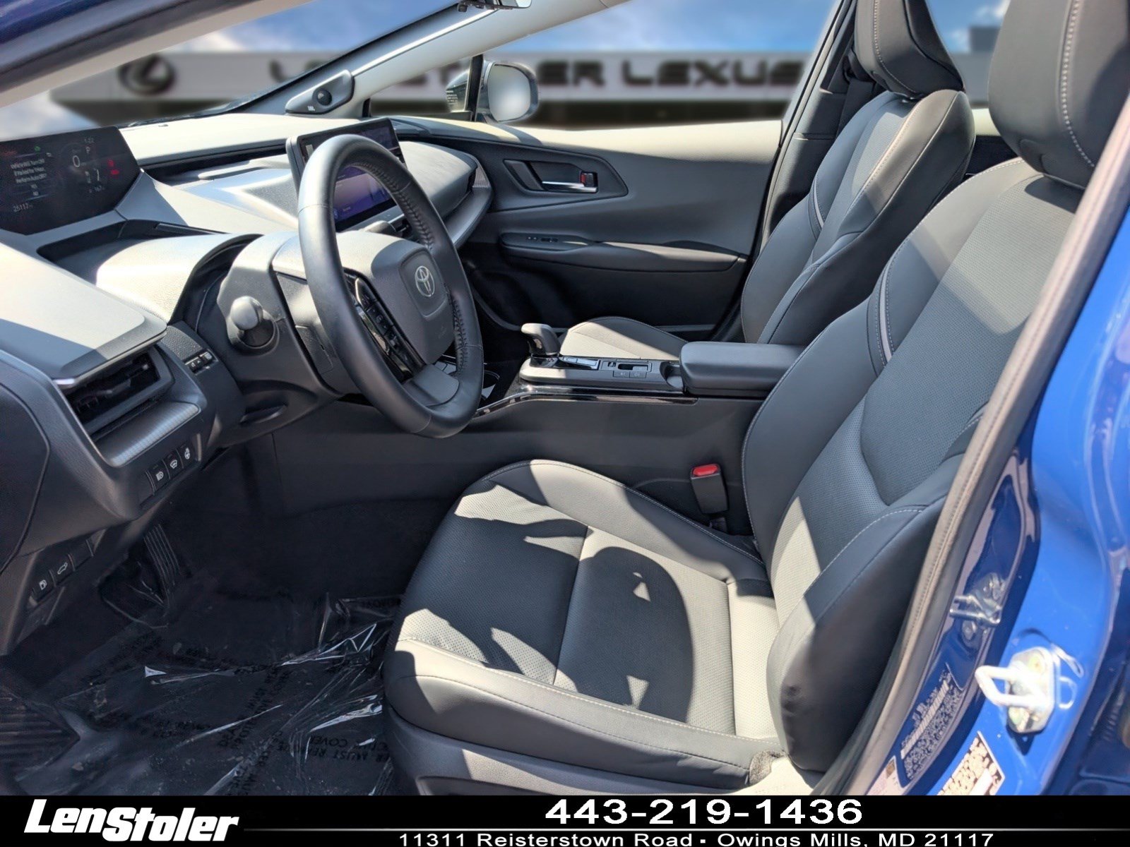 Used 2024 Toyota Prius Limited w/ Limited Premium Package AWD/4WD image 17
