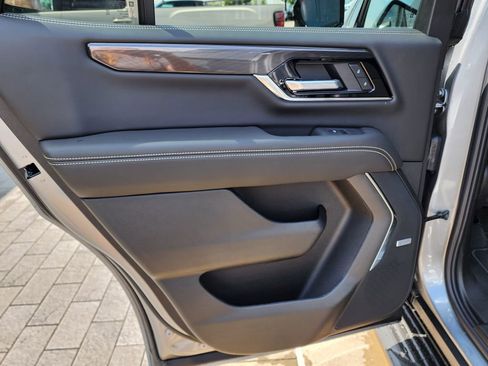 New 2026 GMC Yukon Elevation w/ Elevation Premium Package AWD/4WD image 47