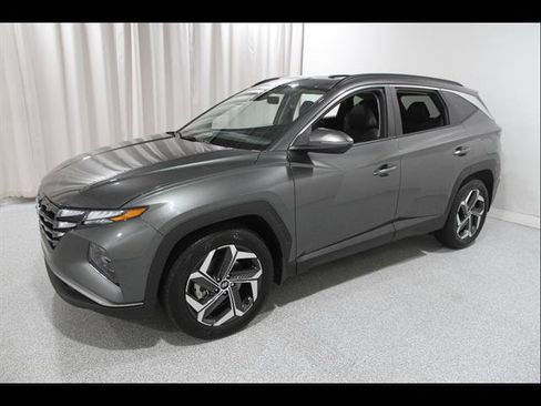 Used 2023 Hyundai Tucson SEL w/ Convenience Package FWD image 3