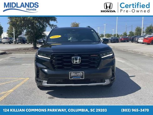 Certified 2025 Honda Pilot TrailSport image 2
