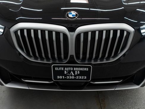 Used 2024 BMW X5 xDrive40i w/ Premium Package image 48