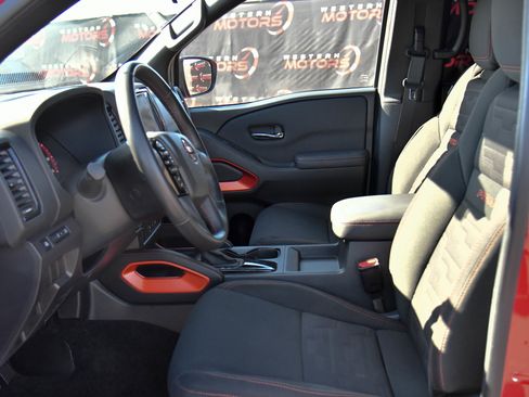 Used 2023 Nissan Frontier Pro-X w/ Technology Package RWD image 17