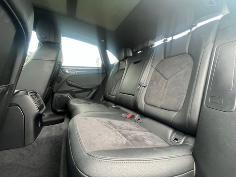 Used 2019 Porsche Macan image 15