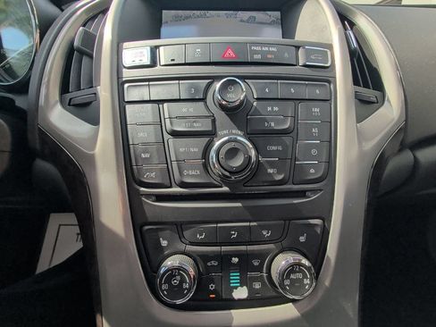 Used 2015 Buick Verano Premium FWD image 22
