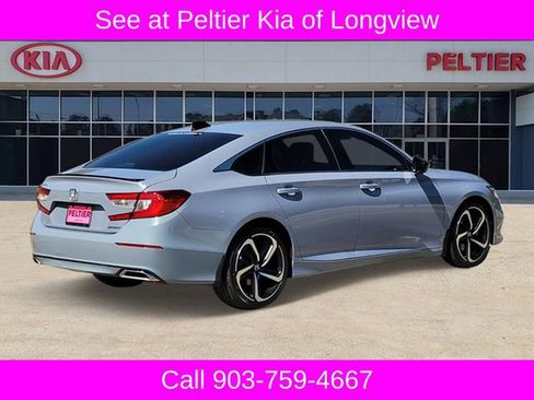 Used 2022 Honda Accord Sport image 4