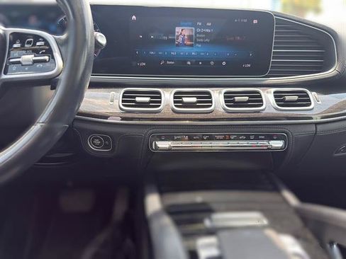 Used 2020 Mercedes-Benz GLE 350 4MATIC image 13