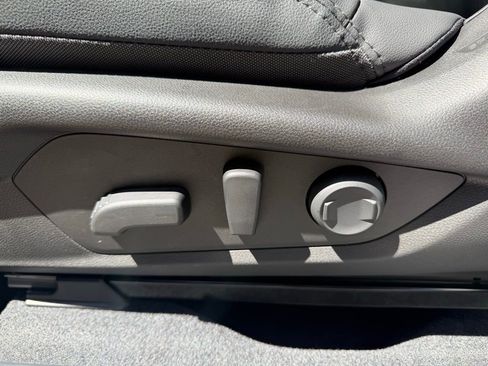 Certified 2026 Subaru Outback Premium AWD/4WD image 25