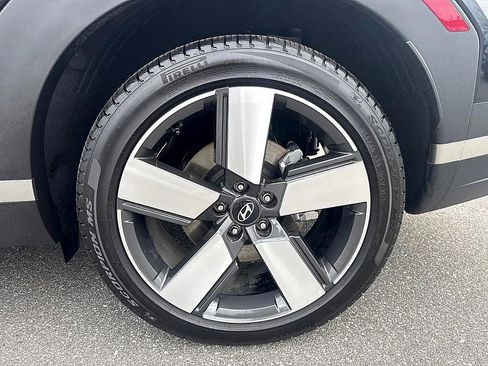 Used 2025 Hyundai Santa Fe Limited image 9