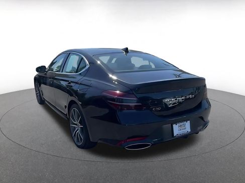 Used 2025 Genesis G70 2.5T image 11