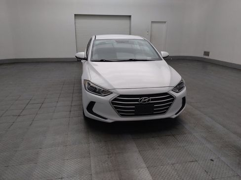 Used 2018 Hyundai Elantra SE w/ SE Connectivity Package 04 FWD image 14