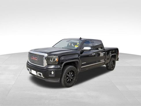 Used 2015 GMC Sierra 1500 Denali w/ Driver Alert Package image 2