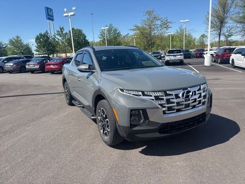 Used 2022 Hyundai Santa Cruz SEL Premium AWD/4WD image 4