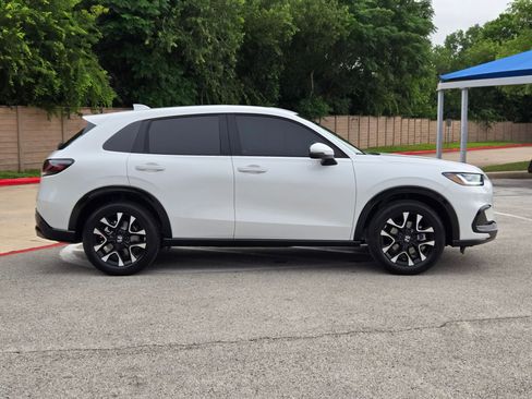 Used 2026 Honda HR-V EX-L image 2