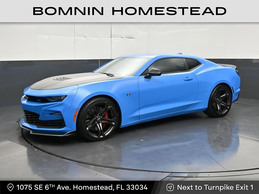 Used 2023 Chevrolet Camaro SS RWD image 1