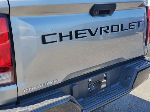 Used 2023 Chevrolet Colorado W/T RWD image 5