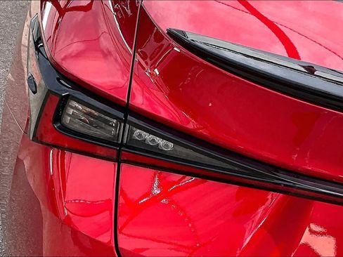 Used 2022 Lexus IS 350 F Sport RWD image 27
