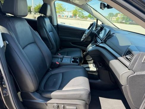 Used 2025 Honda Odyssey EX-L image 31