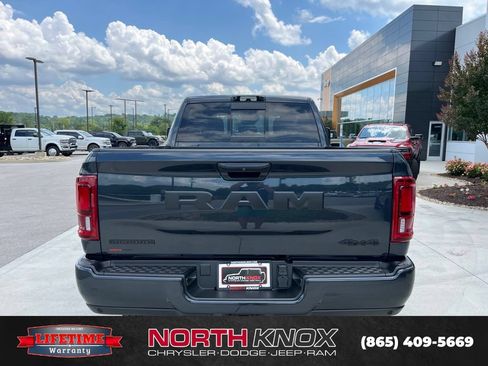 New 2026 RAM 2500 Big Horn AWD/4WD image 19