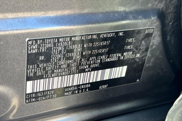 Certified 2022 Toyota RAV4 LE AWD/4WD image 32