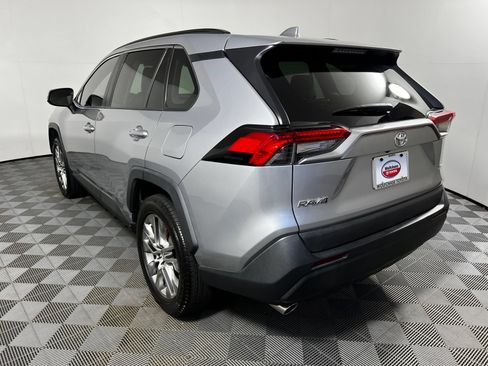 Certified 2021 Toyota RAV4 XLE Premium FWD image 7