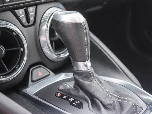 Used 2017 Chevrolet Camaro LT image 18