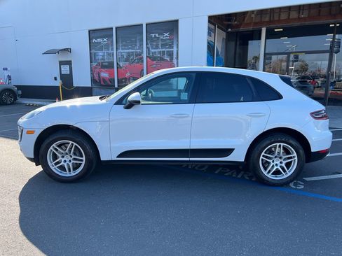 Used 2018 Porsche Macan image 7