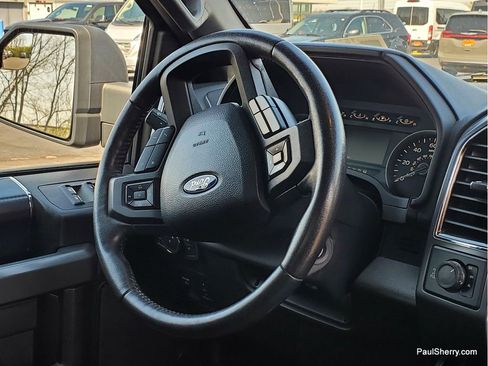 Used 2018 Ford F150 XLT w/ Equipment Group 302A Luxury image 22