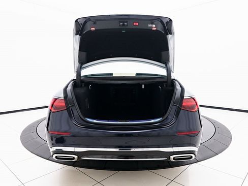 Used 2025 Mercedes-Benz Maybach S 580 4MATIC image 22