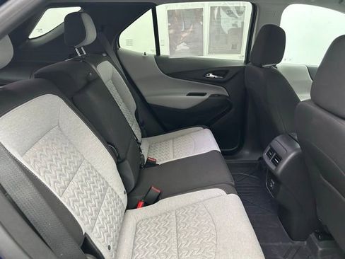 Used 2023 Chevrolet Equinox LS w/ LS Convenience Package image 30