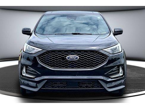 Used 2021 Ford Edge ST-Line w/ Class II Trailer Tow Package AWD/4WD image 4