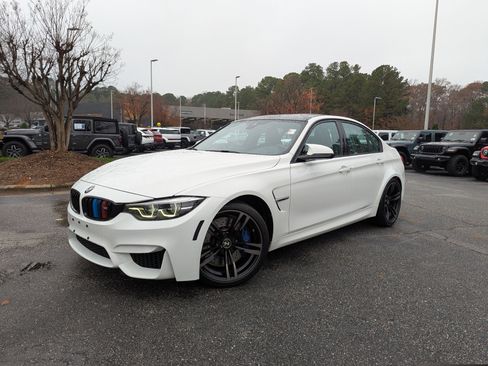 Used 2018 BMW M3 image 1