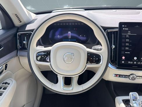 New 2026 Volvo XC90 B6 Ultra w/ Protection Package AWD/4WD image 25