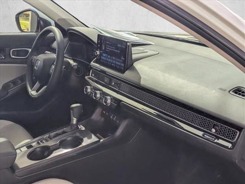 Certified 2024 Honda Civic Touring image 22