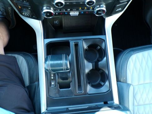 Used 2022 Ford F150 Limited AWD/4WD image 29