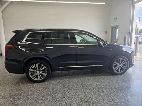 Used 2024 Cadillac XT6 Premium Luxury w/ Technology Package AWD/4WD image 6