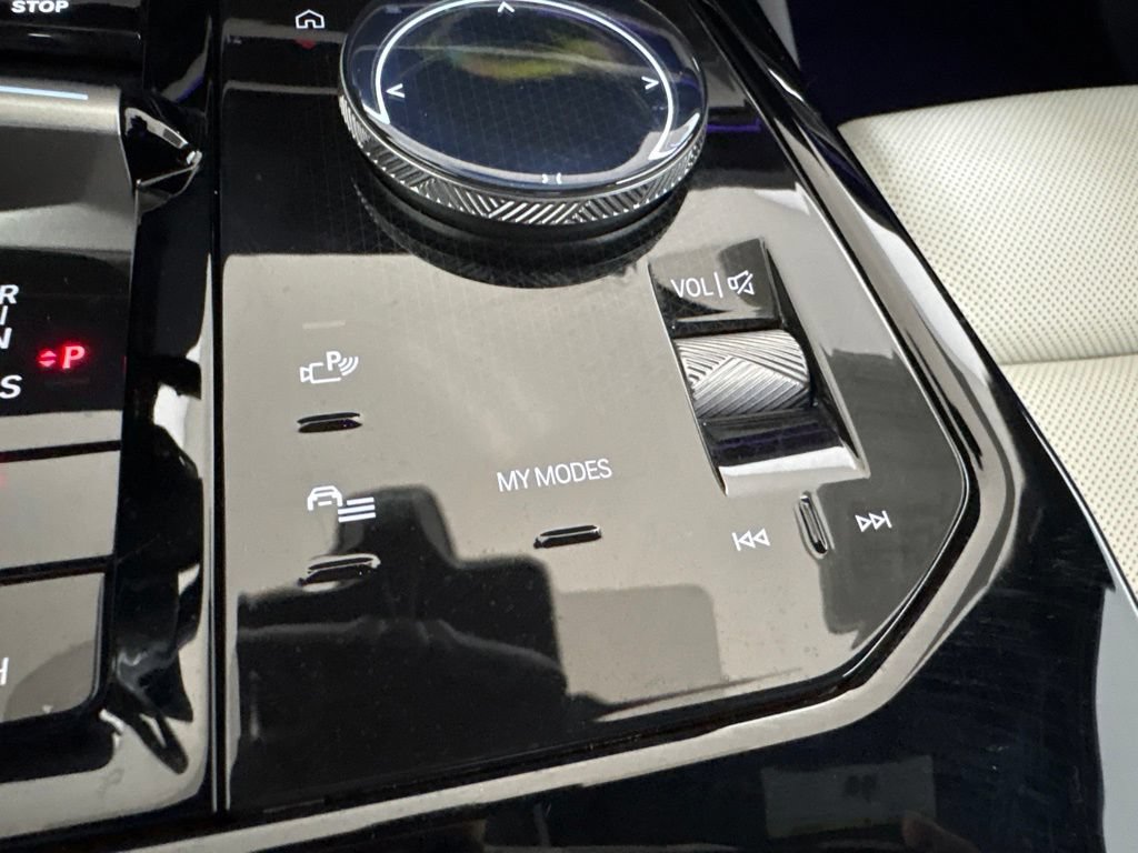Certified 2026 BMW 530i RWD image 16