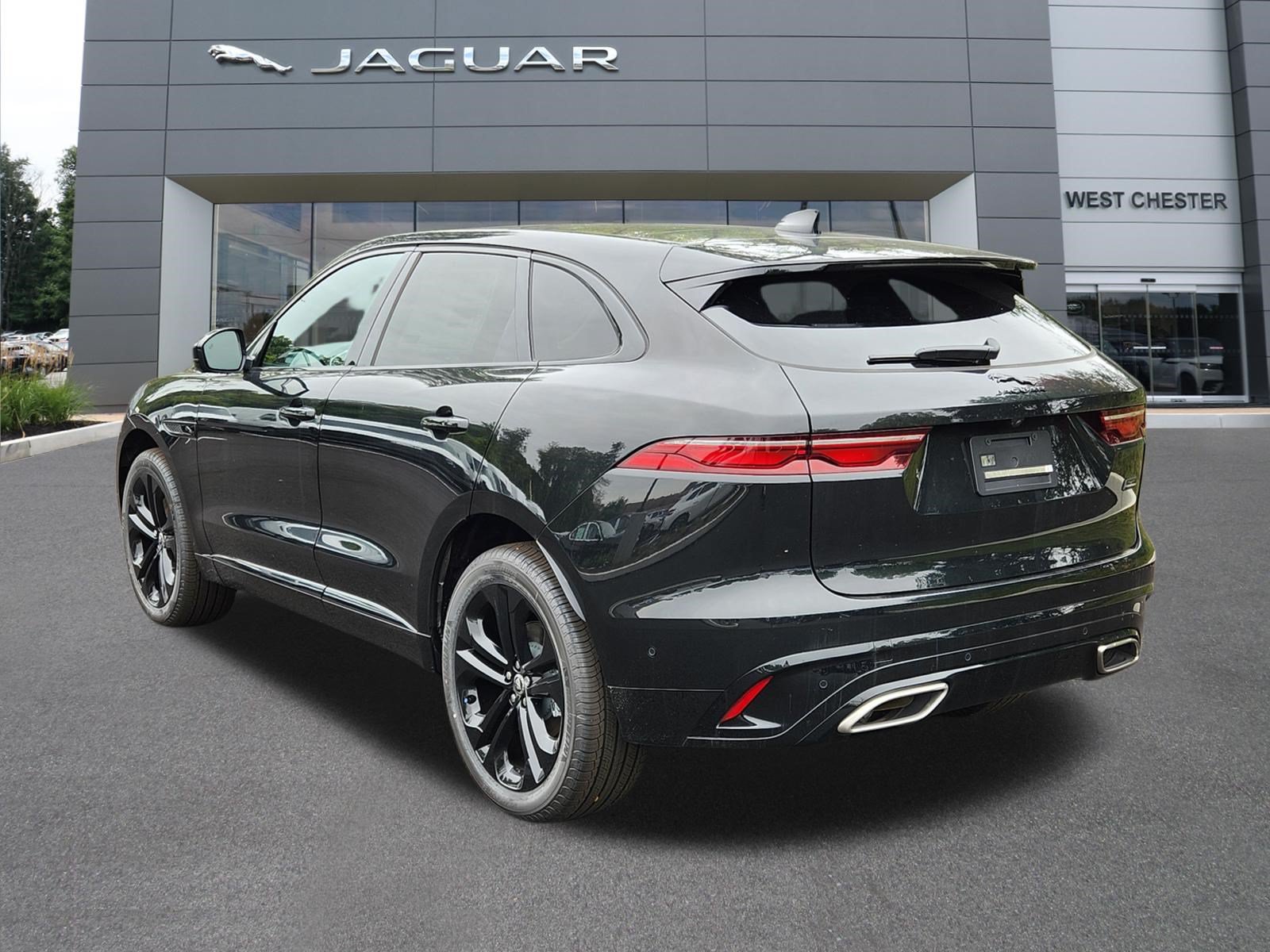 New 2026 Jaguar F-PACE R-Dynamic S AWD/4WD image 3
