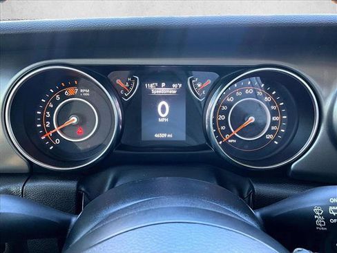 Used 2022 Jeep Wrangler Sport AWD/4WD image 20