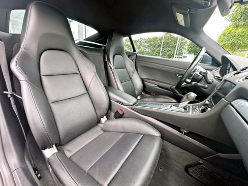 Used 2017 Porsche 718 Cayman S RWD image 46